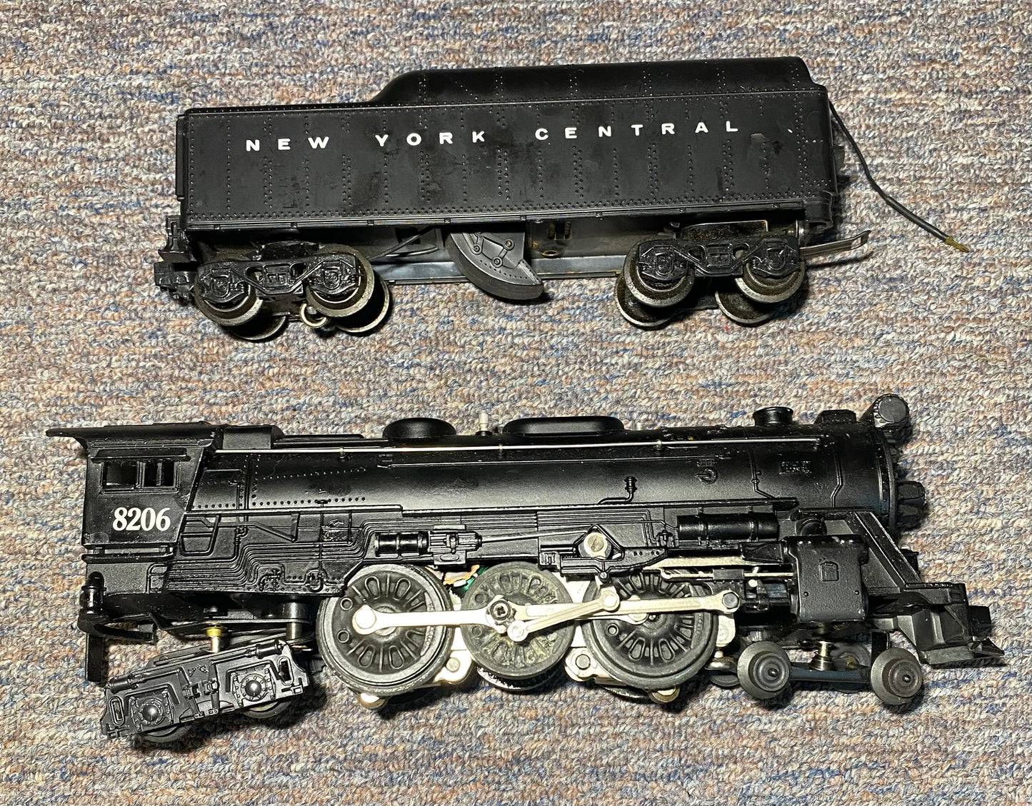 Lionel #8206 Modern NYC Steam Locomotive and Tender