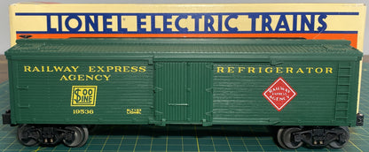 Lionel 6-19536 Soo Line Railway Express Agency Refrigerator Car