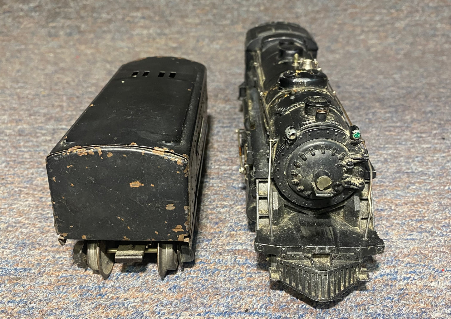 Lionel Pre War #229 Steam Locomotive  and Tender 2689W