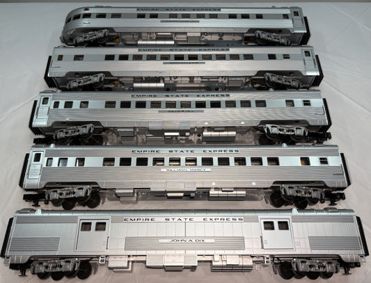 MTH 20-65020 Premier NYC 70’ Streamlined 5 Car Passenger Set