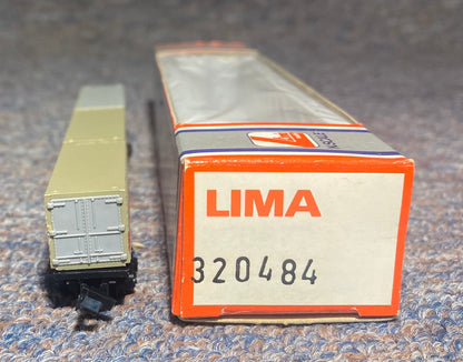 Lima Flat Car #320484 with 3 Containers