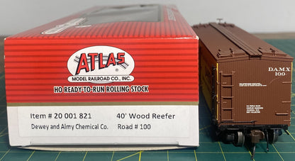 Atlas #20 001 821 Dewey & Almy Chemical Company 40’ Wood Reefer #100