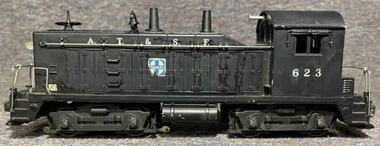 Lionel Post War #623 Santa Fe NW2 Switcher