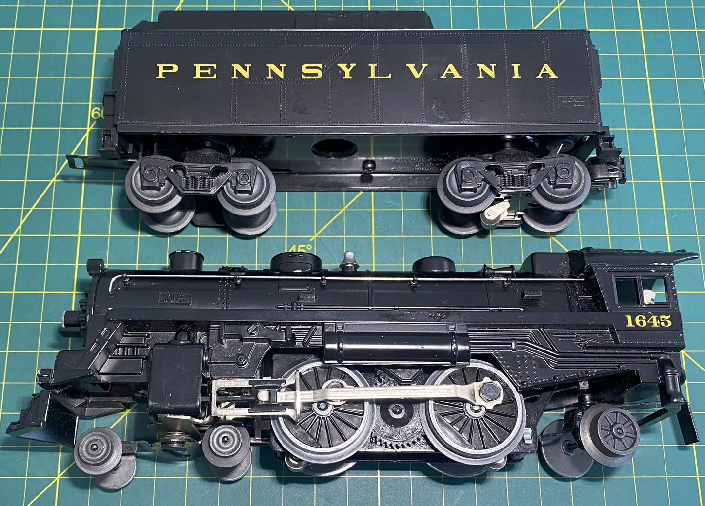 Lionel Modern 6-30018 Pennsylvania 4-4-2 Steam Locomotive