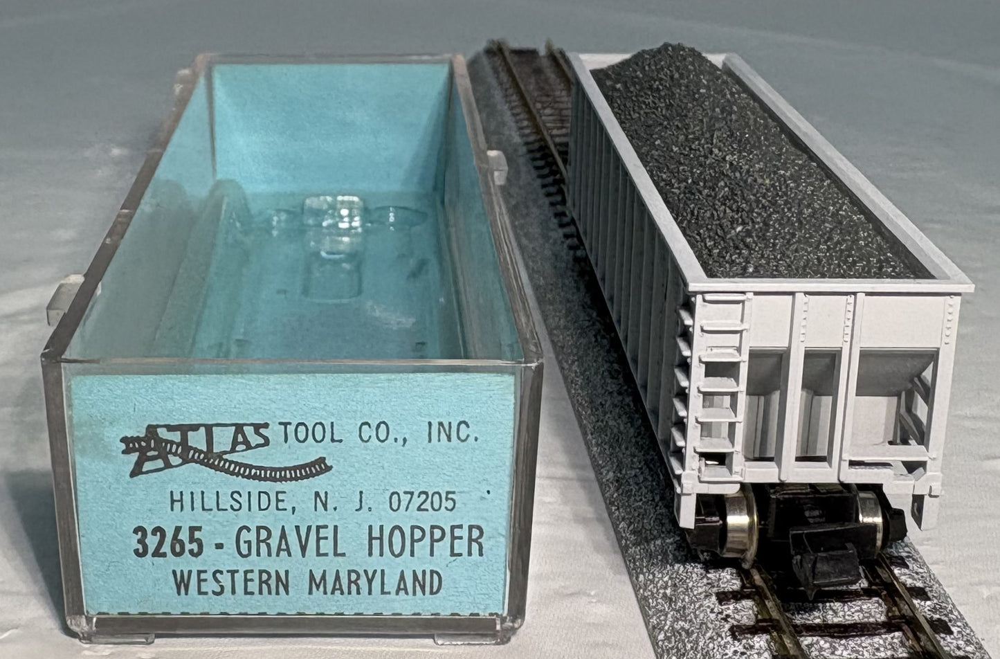 Atlas 3265 Western Maryland 90 Ton Hopper #85090