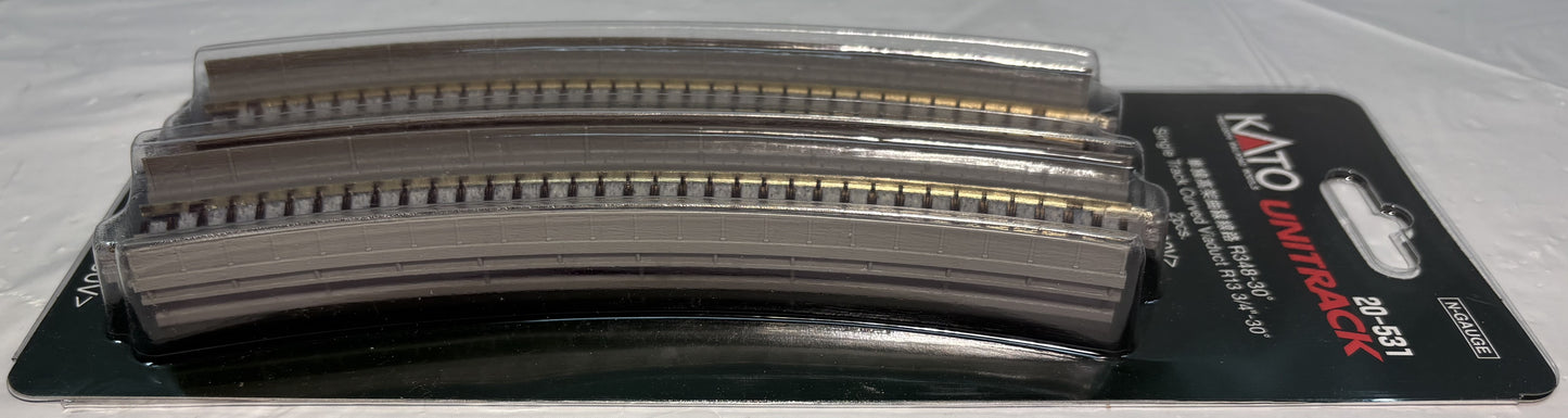 Kato 20-531 348mm 13-3/4″ Radius 30-Degree Viaduct (2)