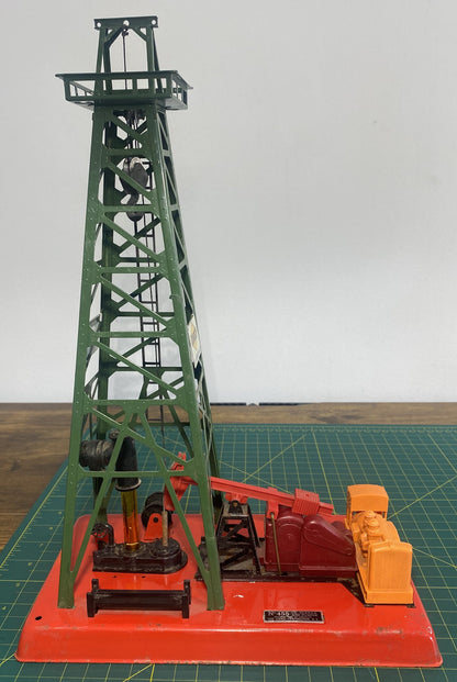 Lionel Post War Oil Derrick 455
