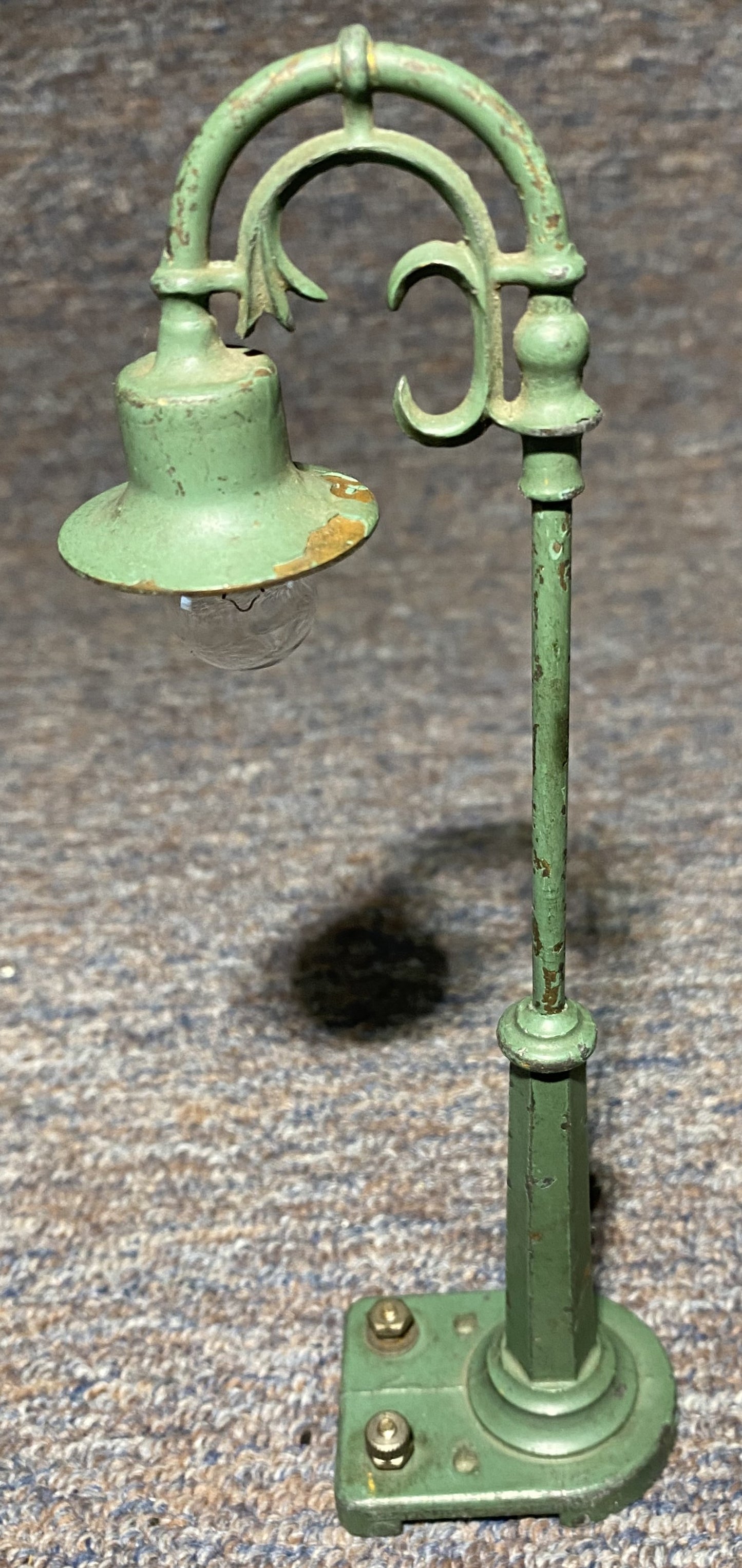 Lionel Pre War #58 Lamp Posts Dk Green