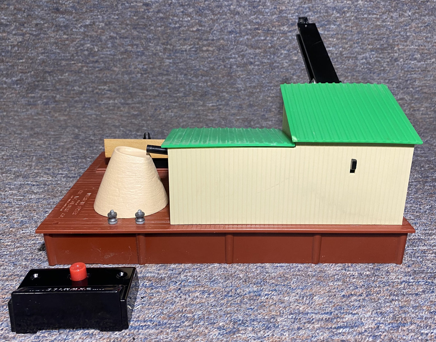 American Flyer #23796 Remote-Control Sawmill