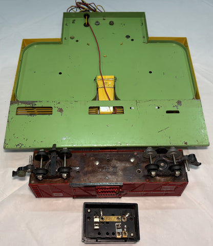 American Flyer 771 Operating Stock Yard & Car 736