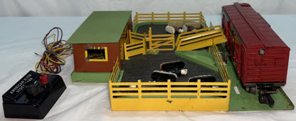 American Flyer 771 Operating Stock Yard & Car 736