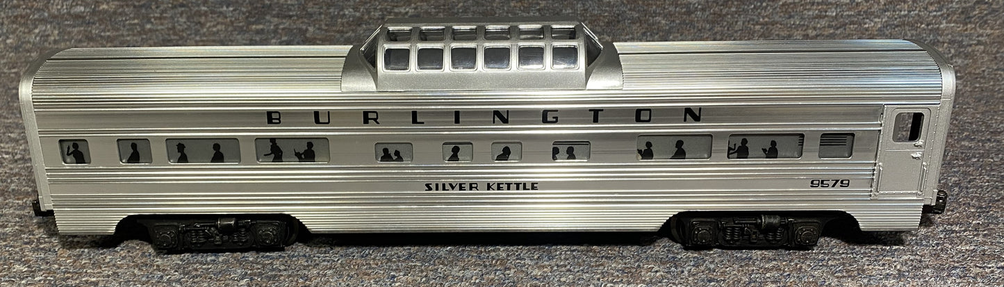 Lionel #9579 Burlington Silver Kettle Vista Dome Passenger