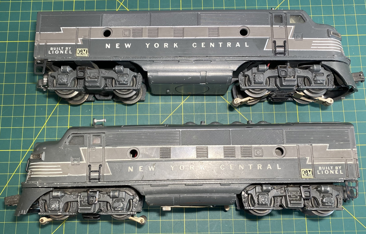 Lionel Post War 2344 Diesel New York Central