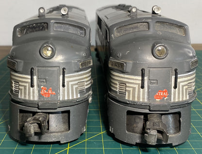 Lionel Post War 2333 Diesel New York Central