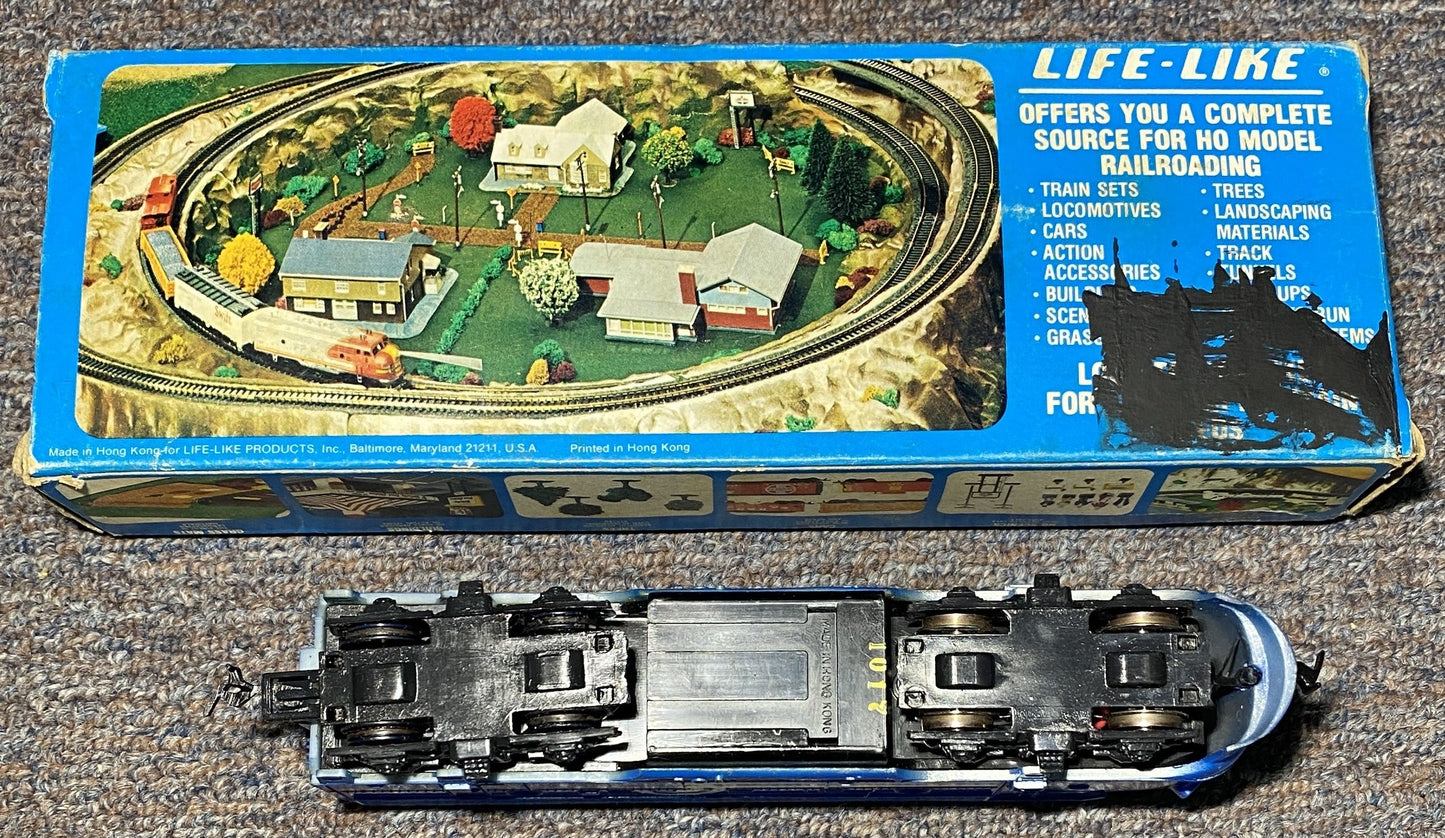 Life-Like #8694 Diesel Scale Locomotive Conrail