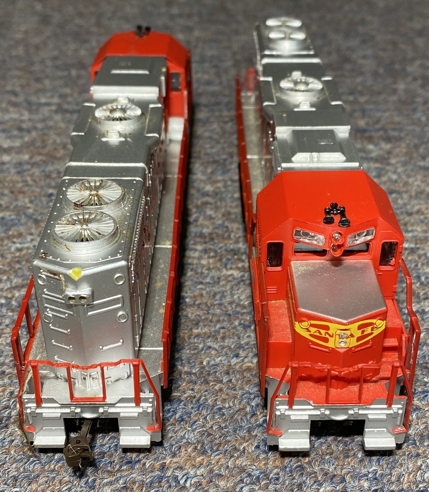 Life-Like #3500, #3600 Diesel Locomotive Santa Fe