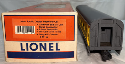 Lionel 19152 Union Pacific Duplex Roomette Car