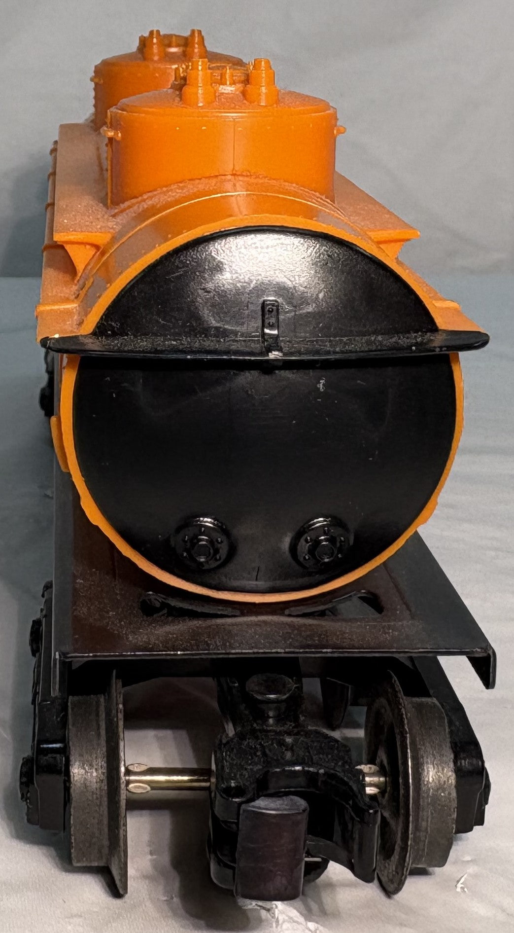 Lionel Post War 6465 Lionel Lines 2 Dome Tank Car Orange/Black Ends