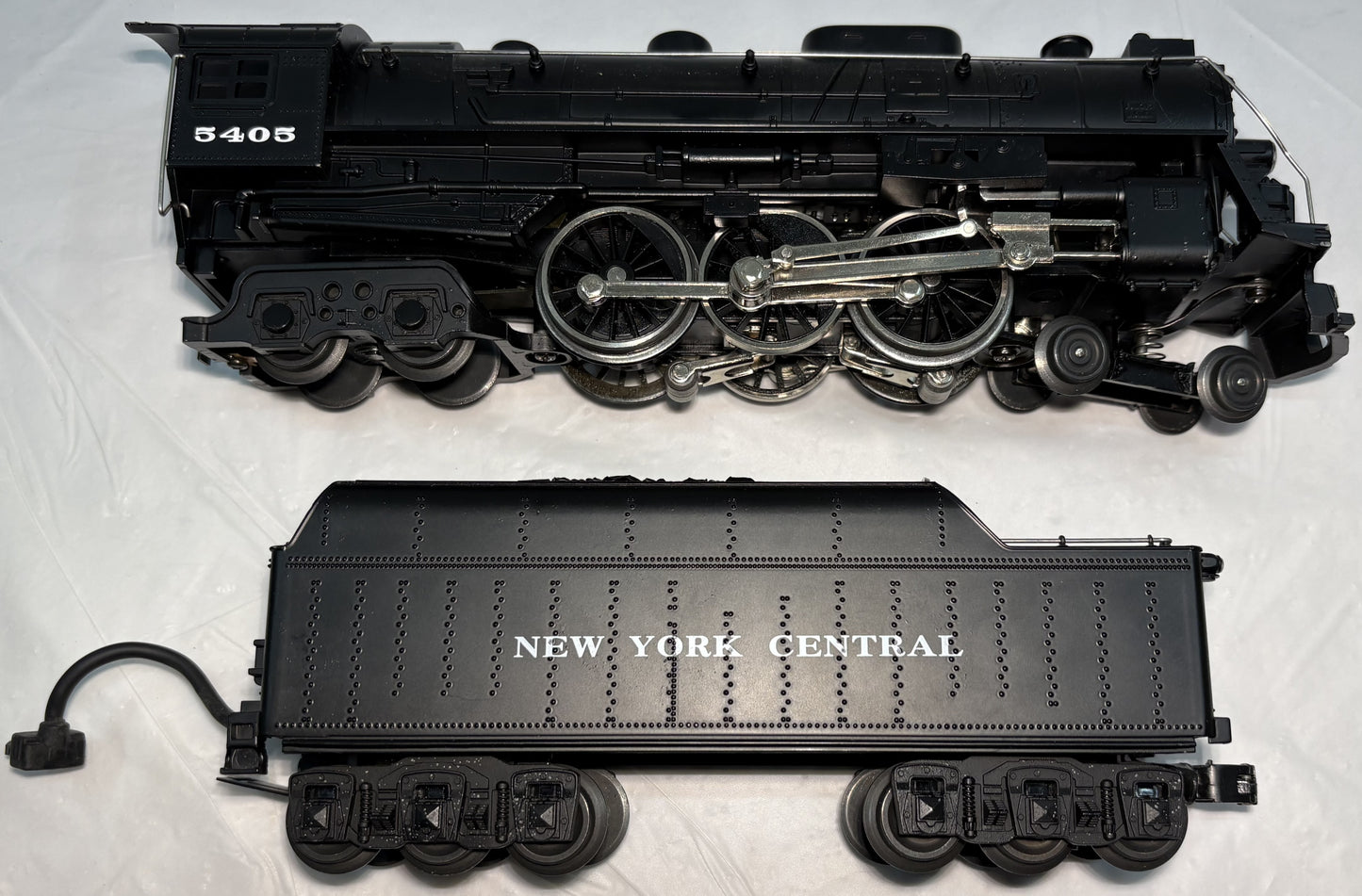 Lionel 18082 NYC Hudson 4-6-4 Steam Locomotive & Tender