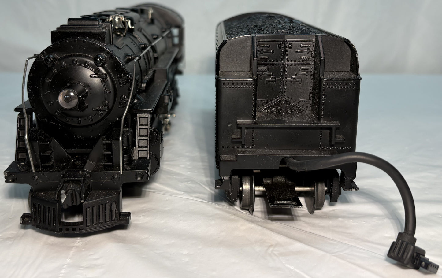Lionel 18082 NYC Hudson 4-6-4 Steam Locomotive & Tender