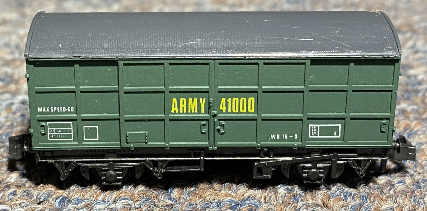 Peco NR-8A N Gauge Army 41000