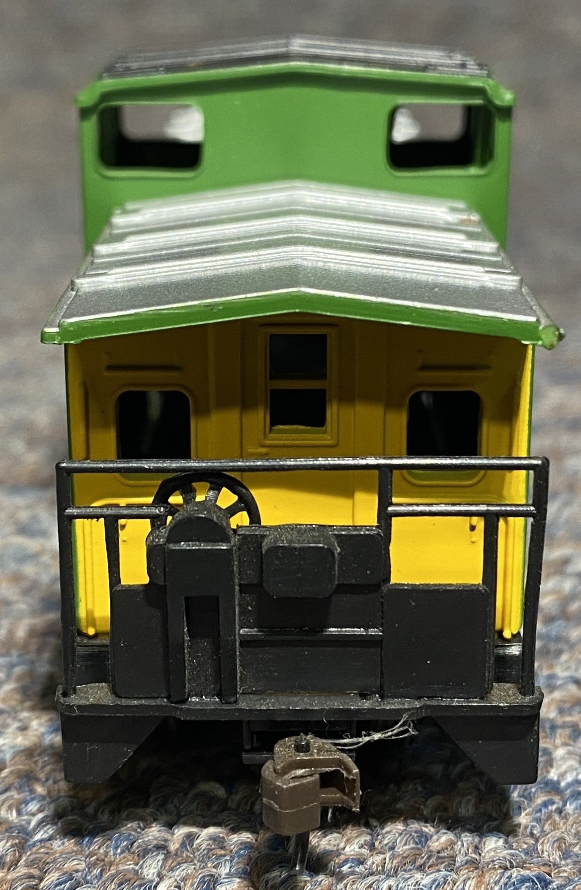 Bachmann #11445 Burlington Northern Caboose