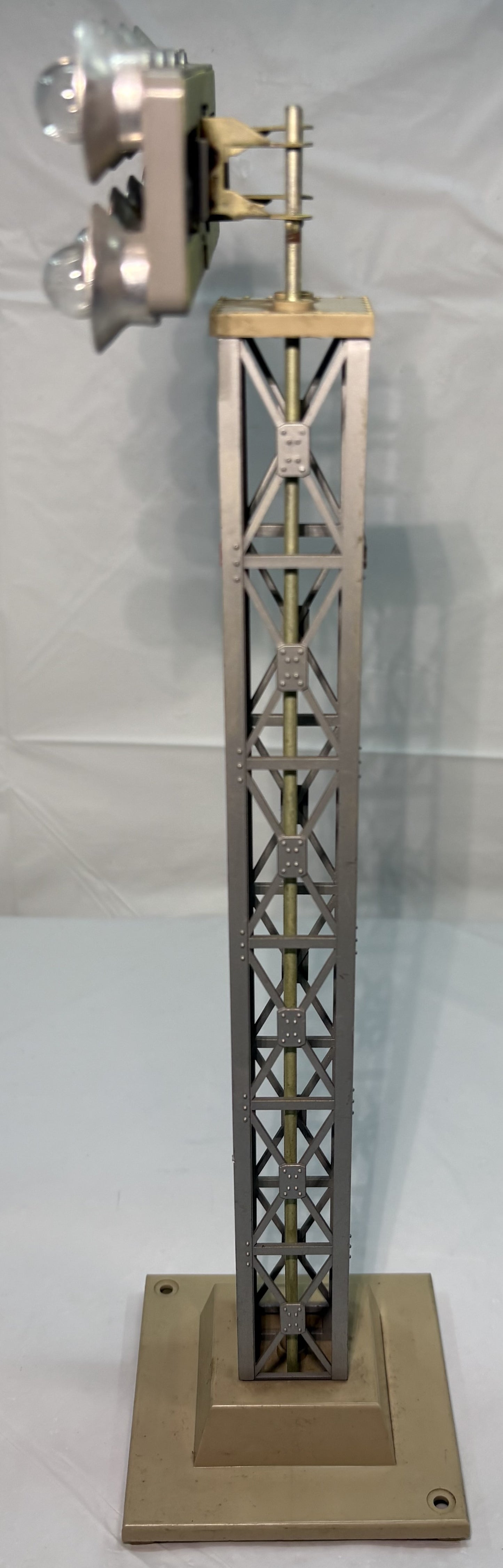 Lionel Post War 195 Floodlight Tower