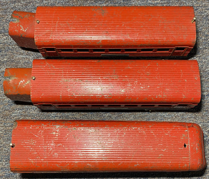 Lionel #1674 #1675 Pre-War Passenger Cars Red