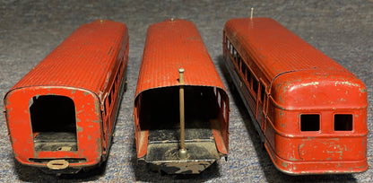 Lionel #1674 #1675 Pre-War Passenger Cars Red