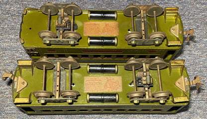Lionel #337 Passenger and #338 Observation Cars