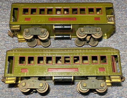 Lionel #337 Passenger and #338 Observation Cars