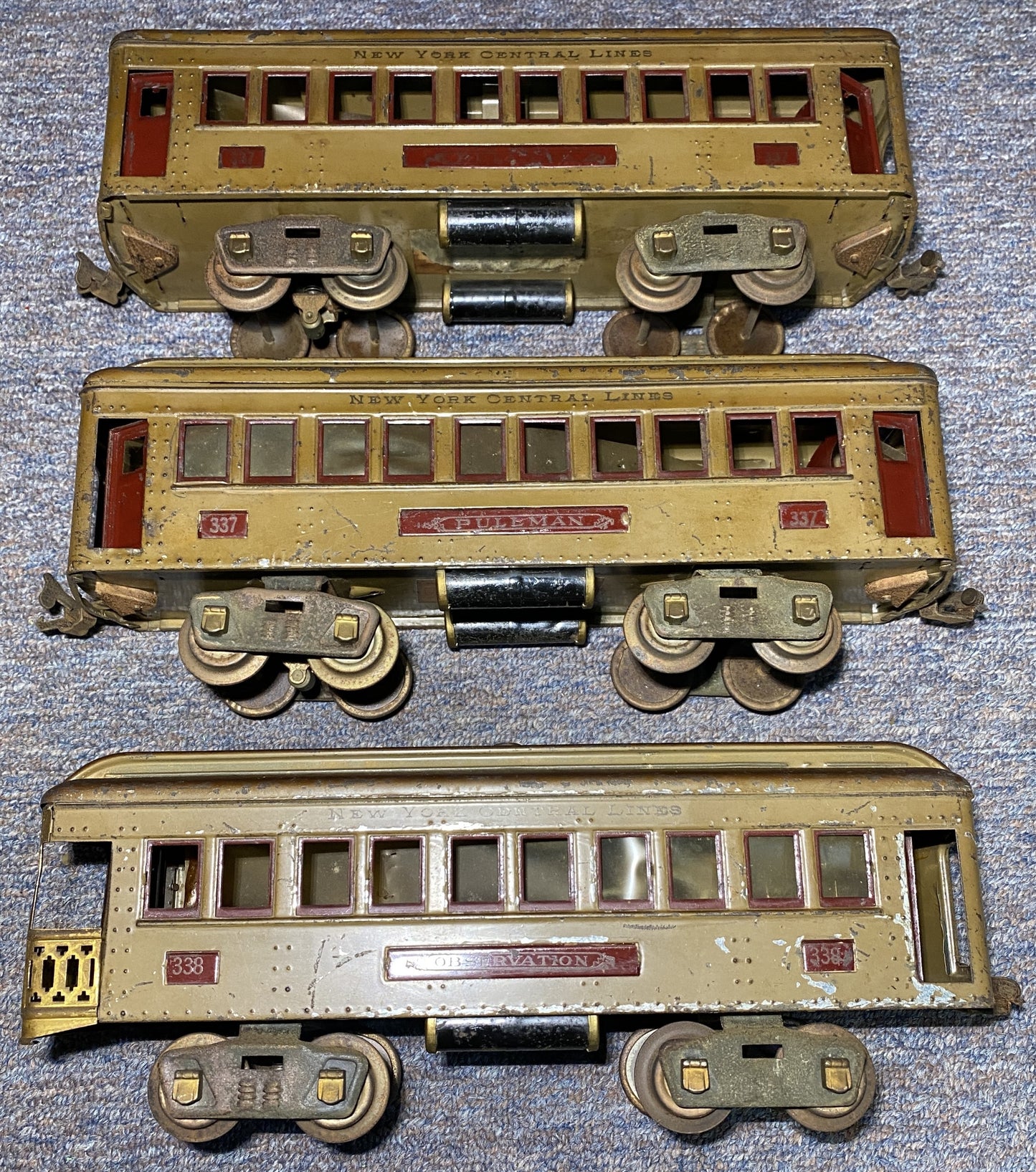 Lionel #337, #337 & #338 Pre-War Passenger Cars Mojave Body and Maroon Doors