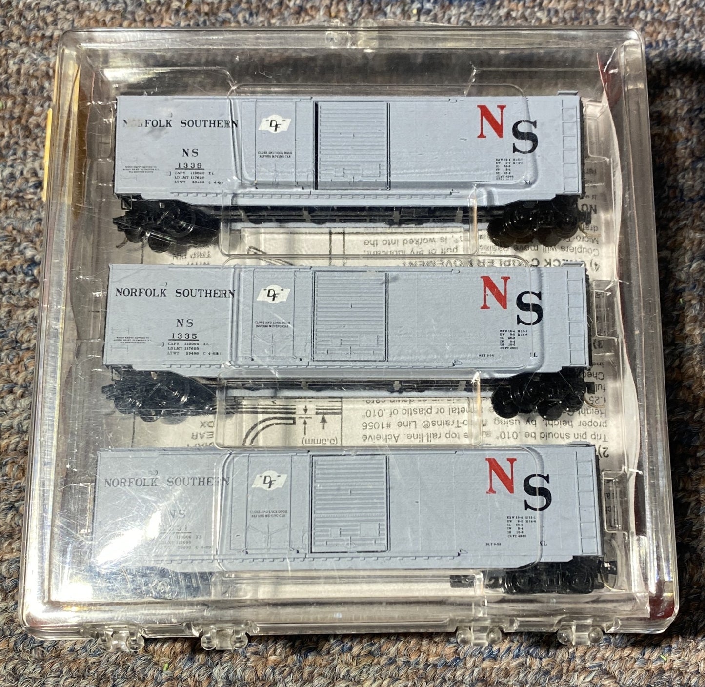 Micro-Train Lines # 33132 (3) Pack Norfolk Southern 50' Standard Box Car