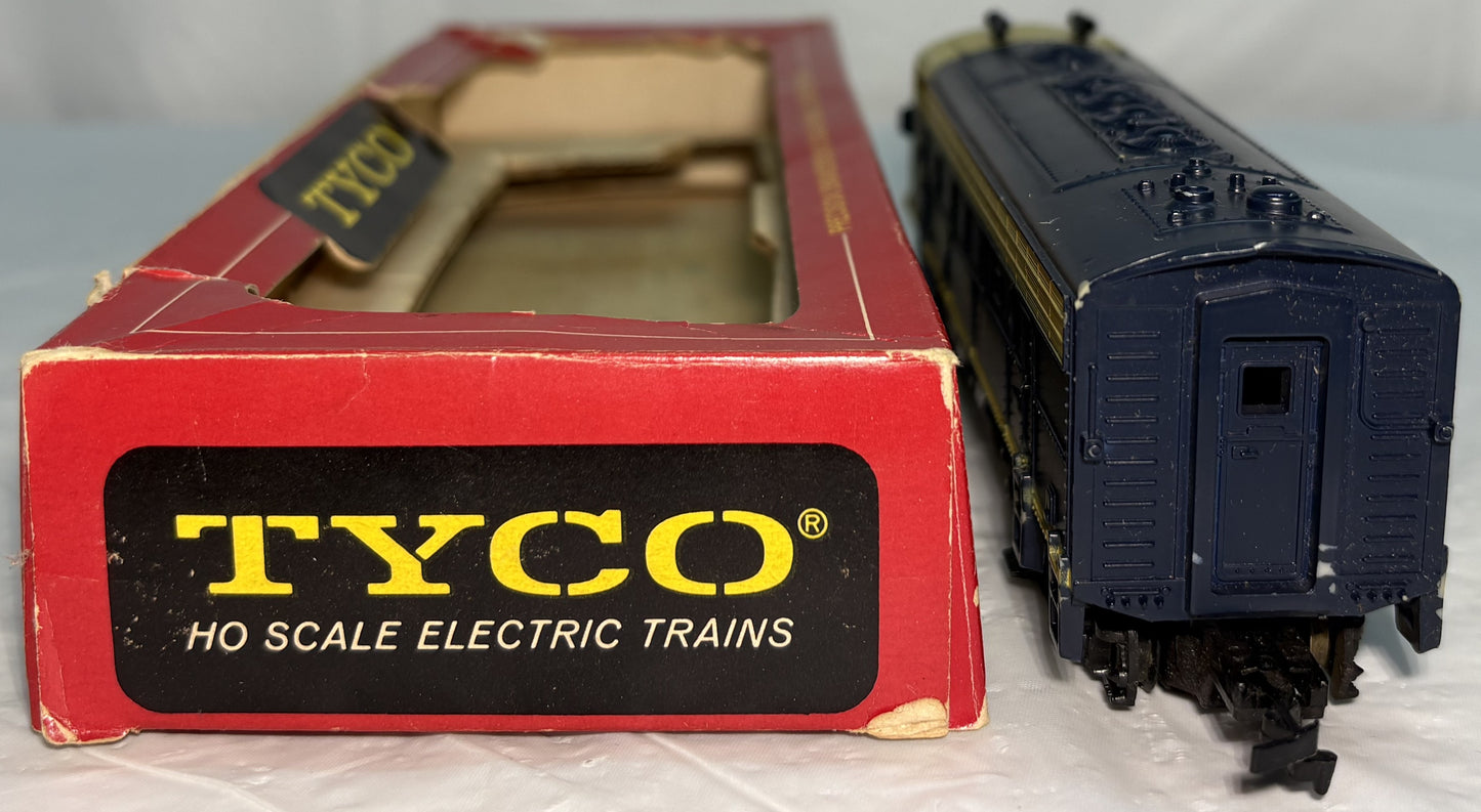TYCO T224D Santa Fe F7 Diesel Locomotive