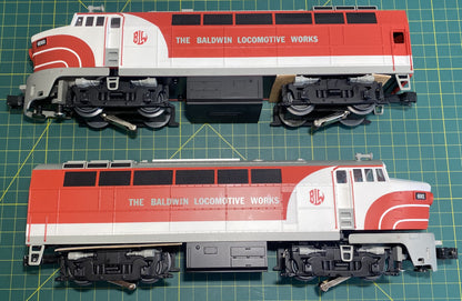 Williams 21909 Shark A-A Powered & Dummy Locomotive Set Baldwin Locomotive Works (Demo)