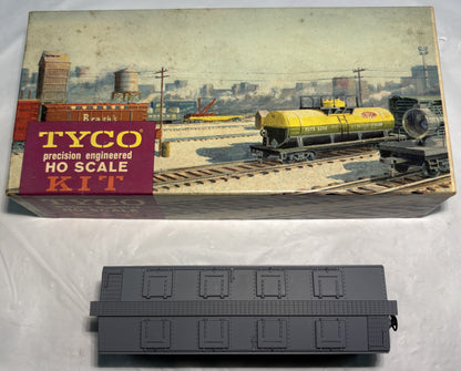 Tyco K336A Operating Hopper Monon Cement Car Kit