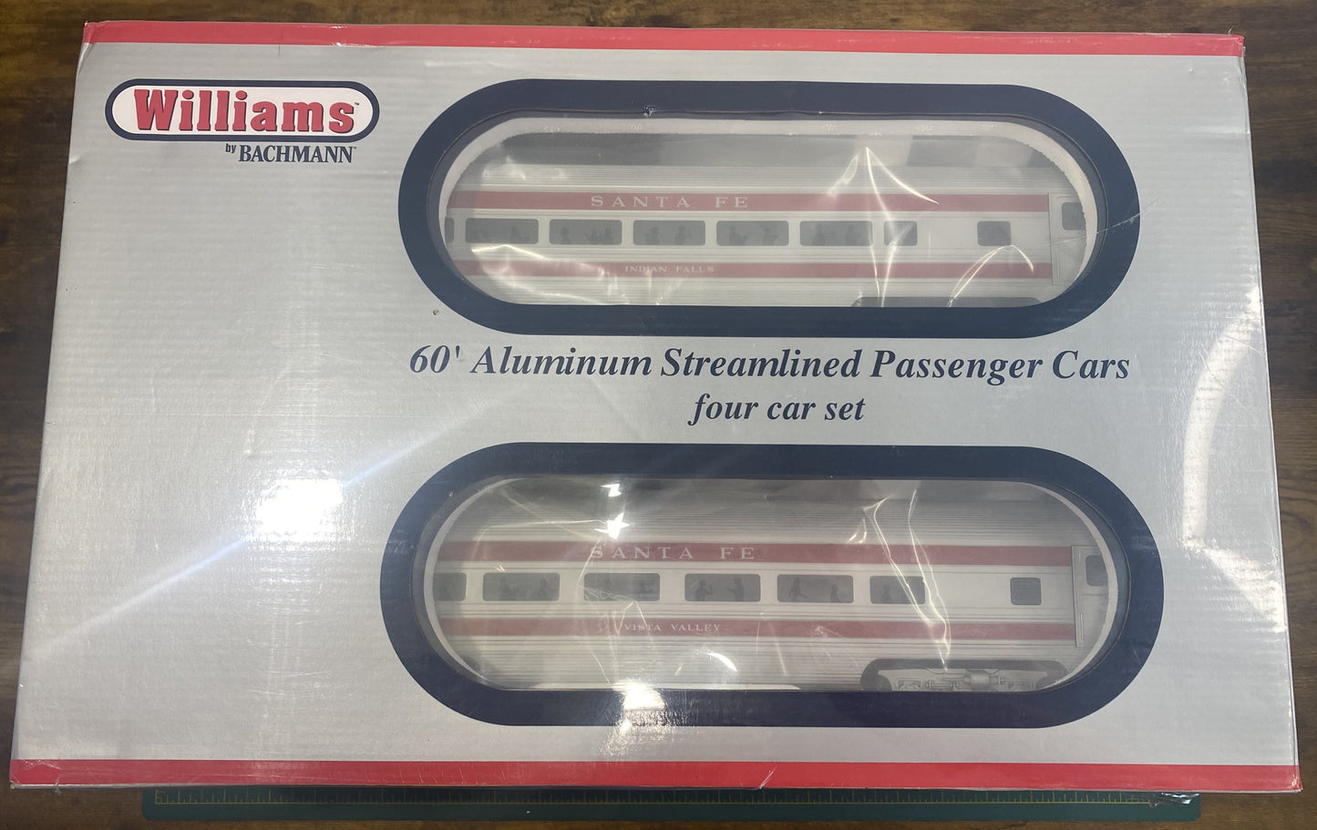 Williams 43098 60’ Streamline Santa Fe Passenger 4-Car Set