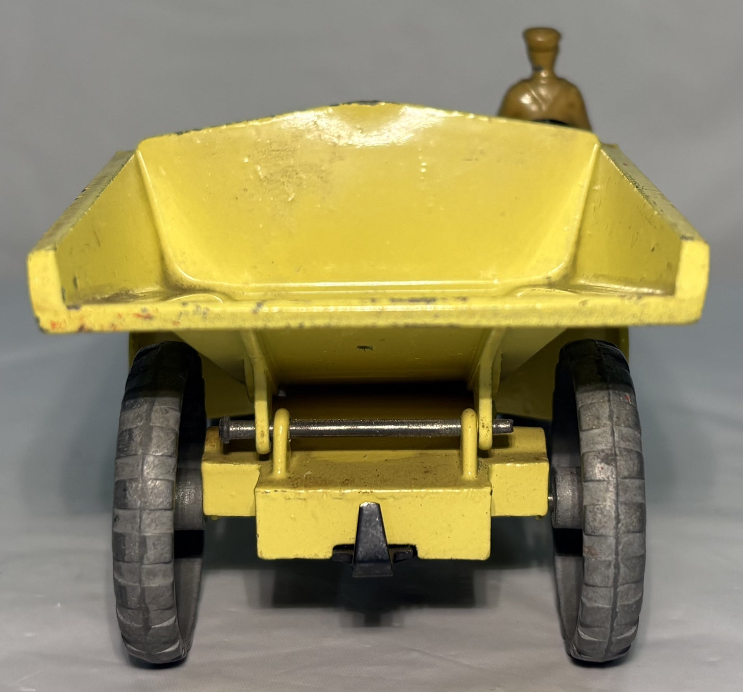Dinky Toys 562 Muir-Hill Dumper Truck