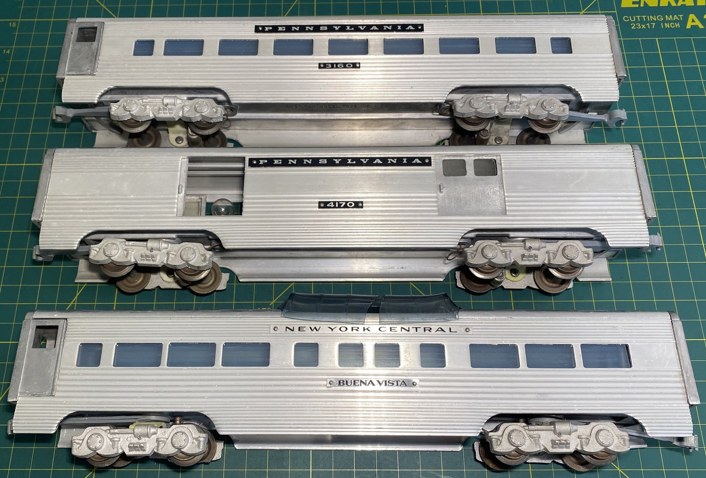American Model Trains Passenger Cars 3160, 4170 & Buena Vista