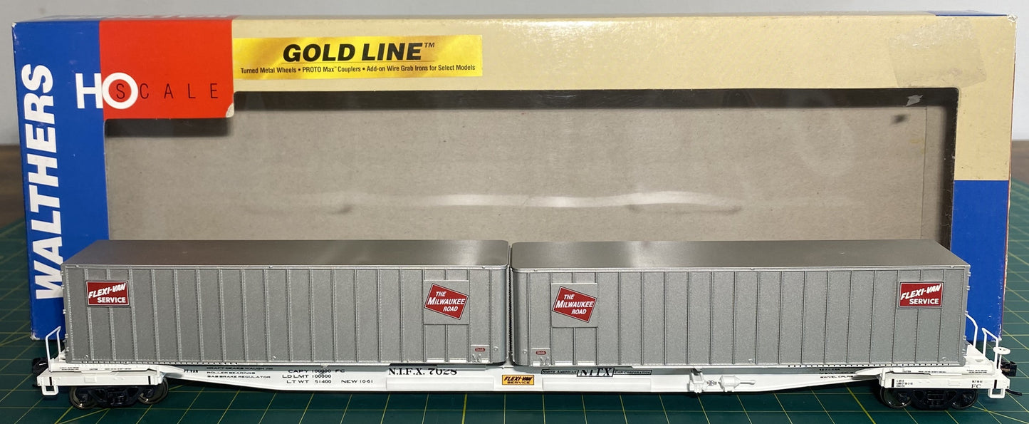 Walthers 932-3926 Flexi-Van Flat Car with Trailer Milwaukee Road #7028