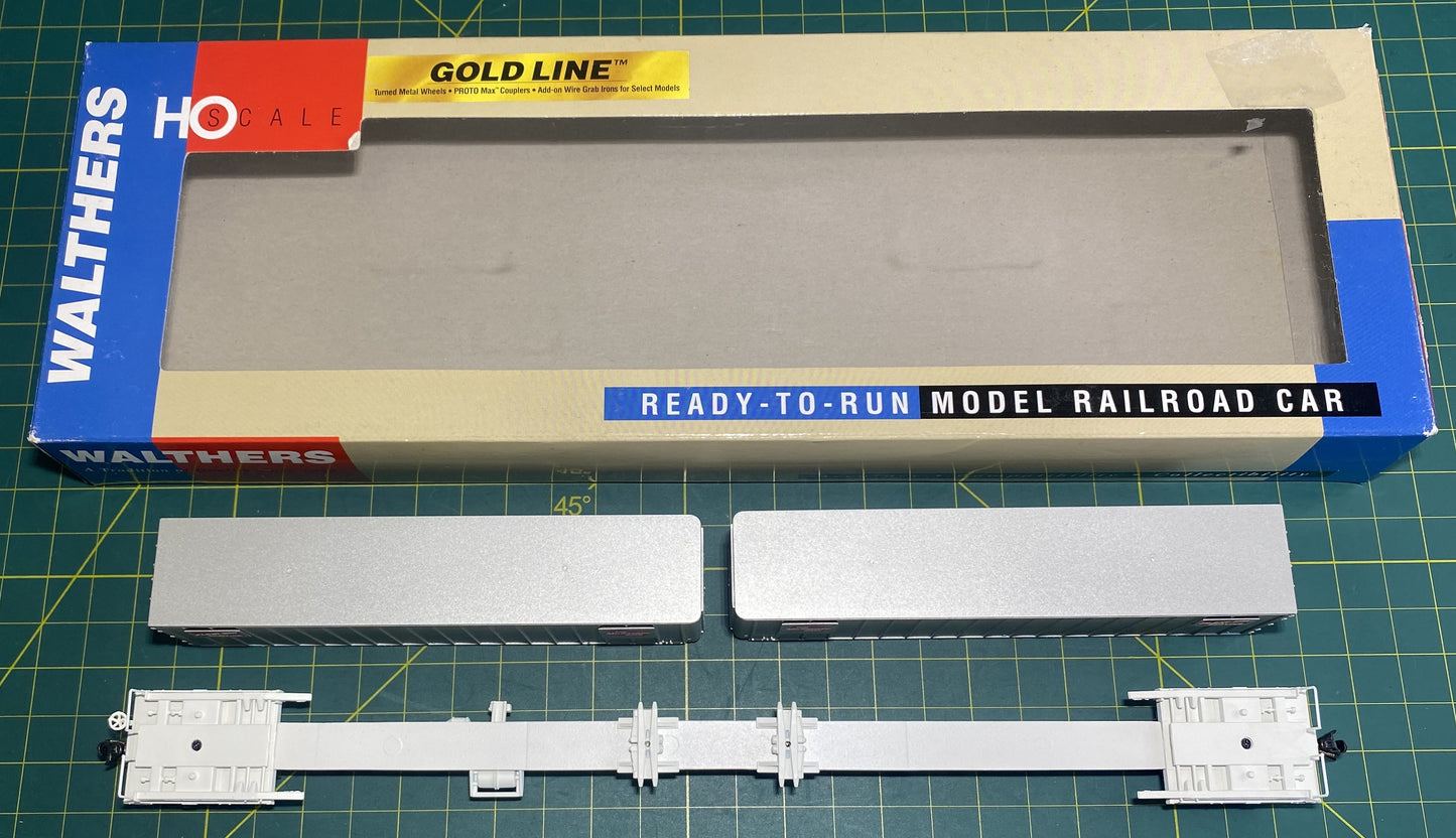 Walthers 932-3926 Flexi-Van Flat Car with Trailer Milwaukee Road #7028