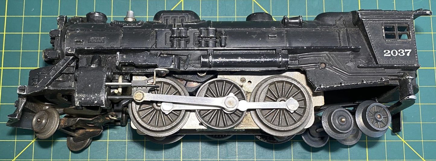 Lionel Post War 2037 Steam Locomotive
