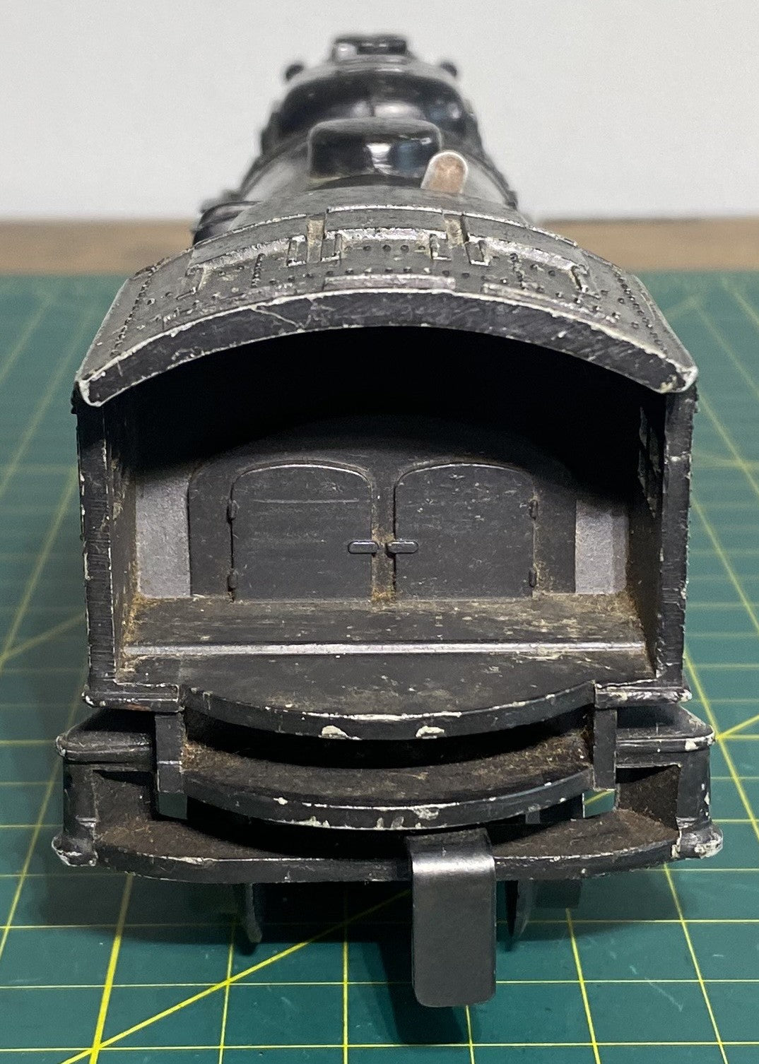 Lionel Post War 2037 Steam Locomotive