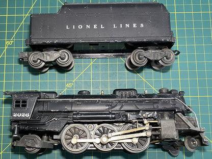 Lionel Post War #2026 Steam Locomotive with #6466T Tender