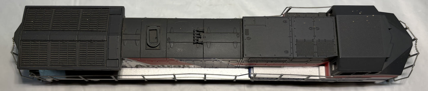 Walthers Amtrak Pepsi Scheme GE Dash8-32BWH Diesel Locomotive Amtrak #510