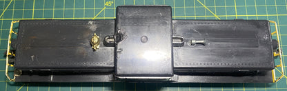 Lionel 628 Northern Pacific GE 44 Ton Switcher