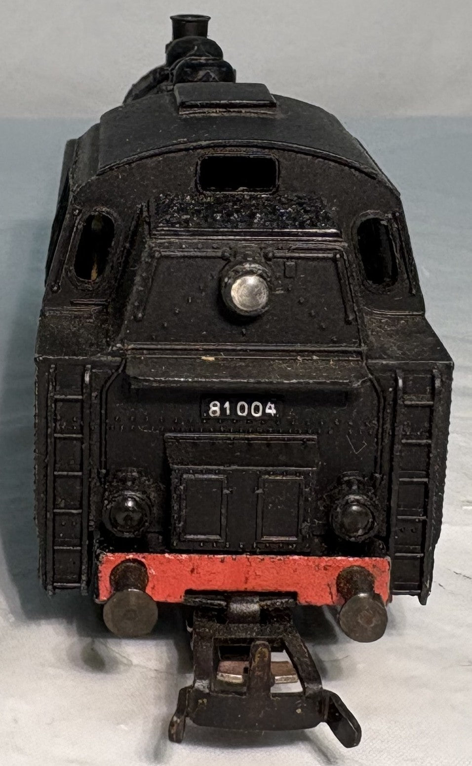 Marklin 3031 DB 0-8-0 Steam Tank Locomotive #81004