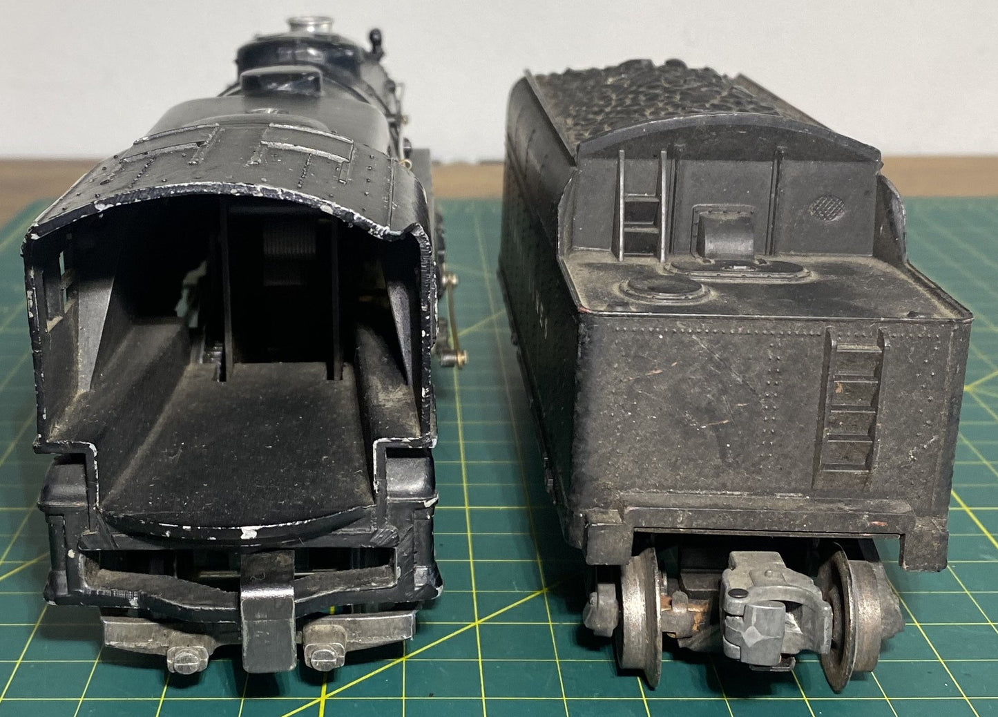 Lionel #2025 Steam Locomotive w/ 6466W Tender