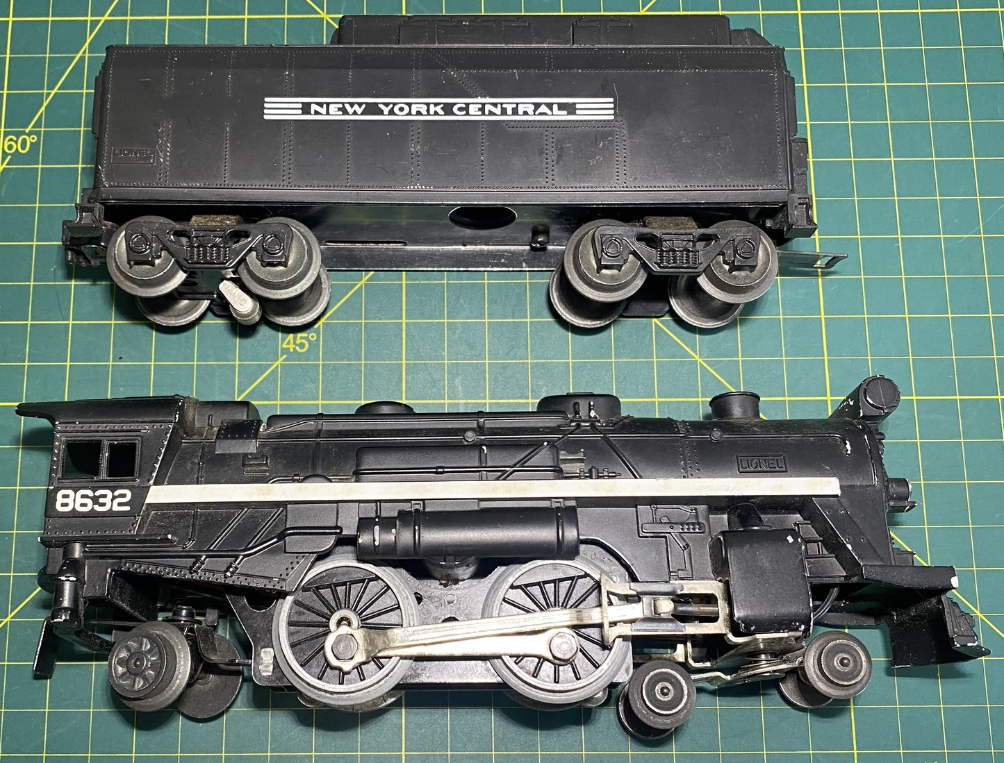 Lionel #6-8632 Pennsylvania Flyer (4-4-2 Steam Loco #8632) in the Tender