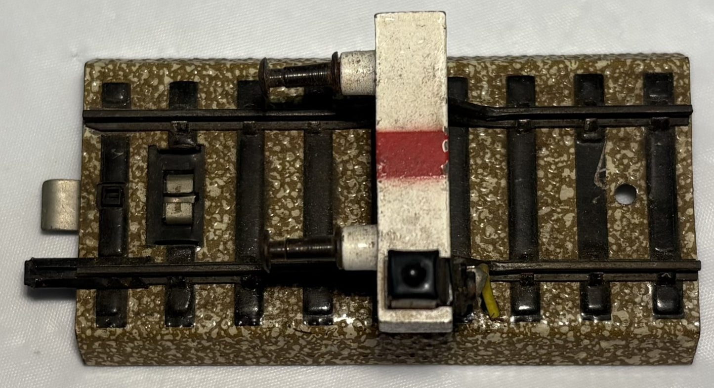 Märklin 7191 HO Lighted Bumper Track Section